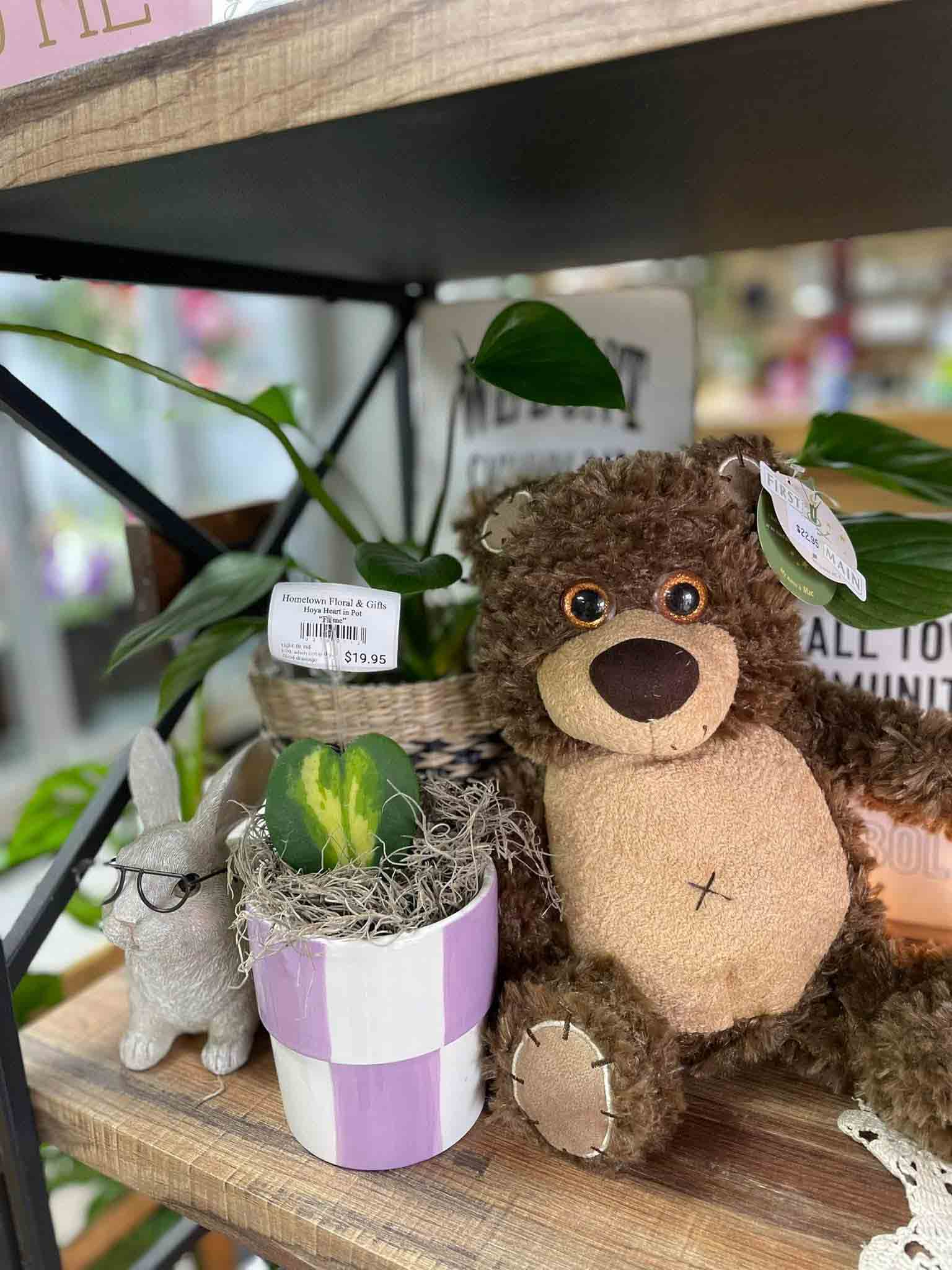 Hometown Floral & Gifts — plants, florals, and home décor in Humboldt